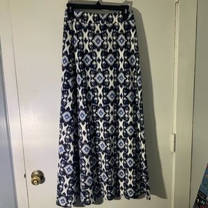 Aztec Design Maxi Skirt sz XXS Belle KIM GRAVER